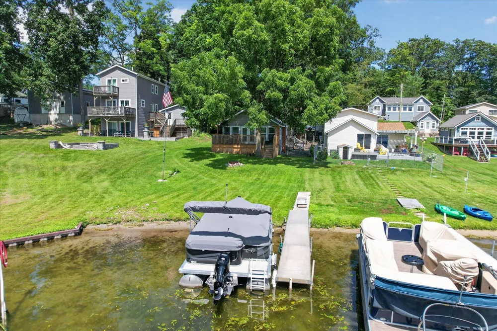 6227 K DRIVE Jefferson Township, MI 49266