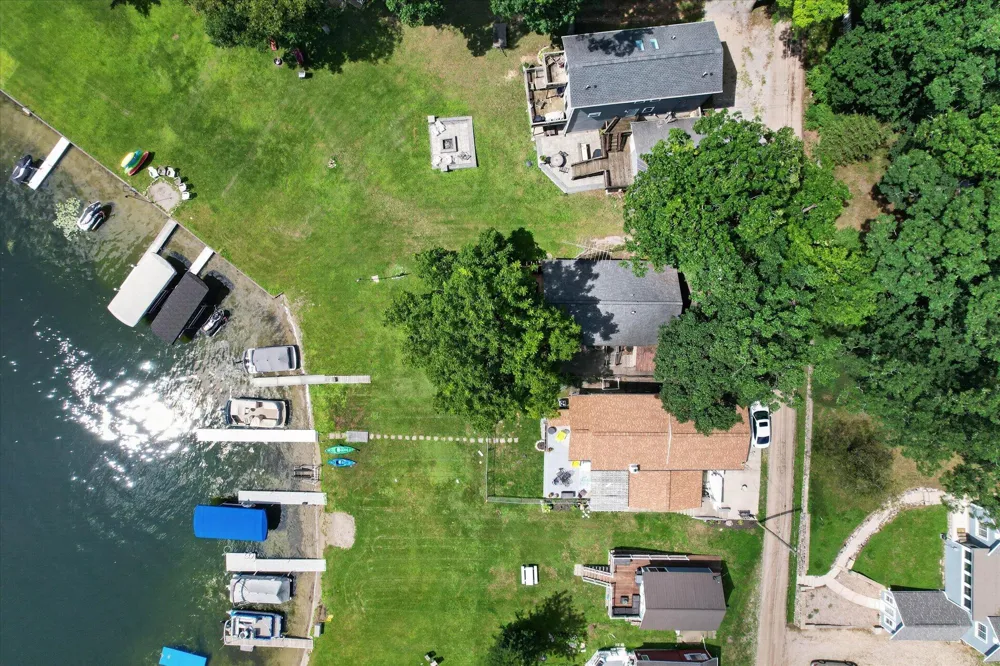 6227 K DRIVE Jefferson Township, MI 49266