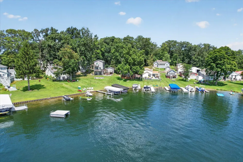 6227 K DRIVE Jefferson Township, MI 49266