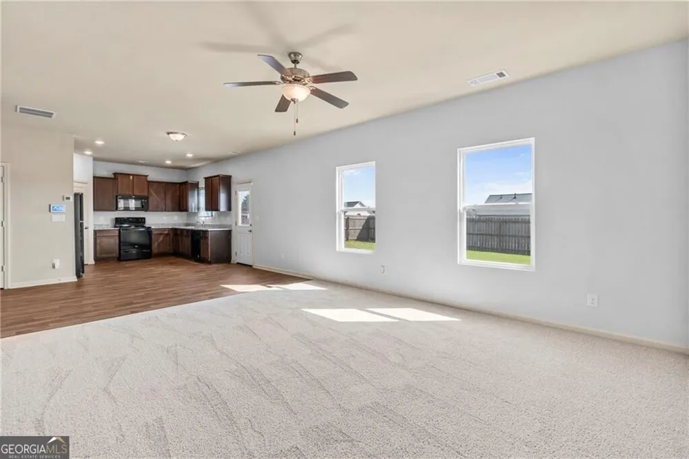 337 Darling LN Pendergrass, GA 30567