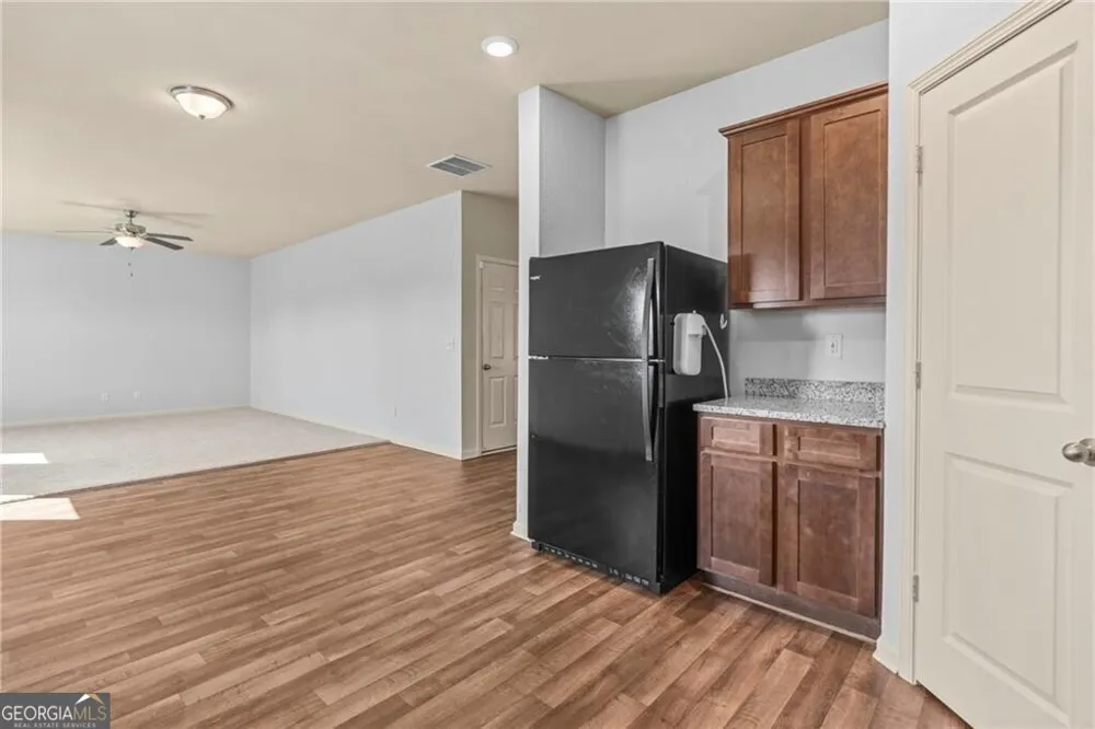 337 Darling LN Pendergrass, GA 30567