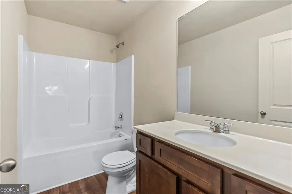 337 Darling LN Pendergrass, GA 30567