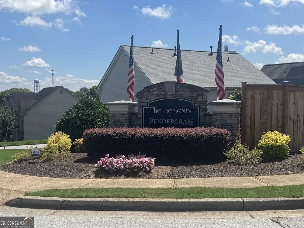 337 Darling LN Pendergrass, GA 30567