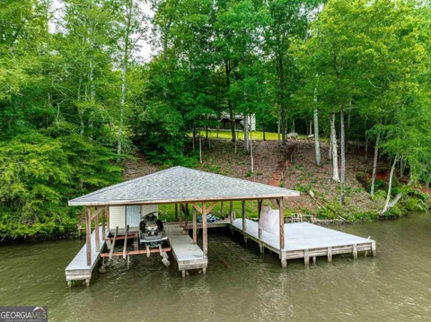 736 Susan Davis RD