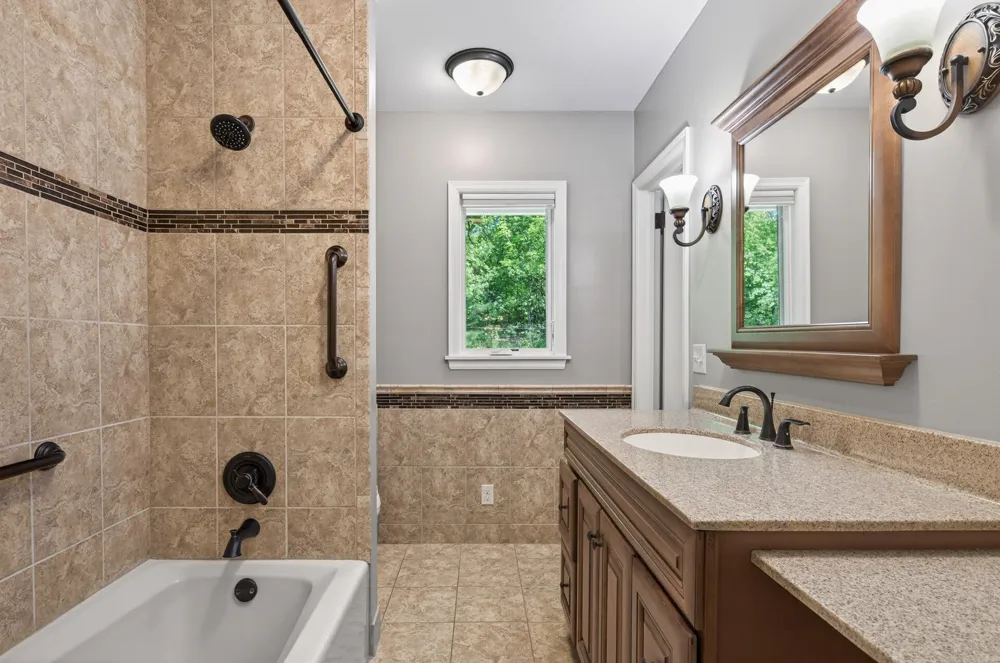 12020 Mayflower Circle Minnetonka, MN 55305