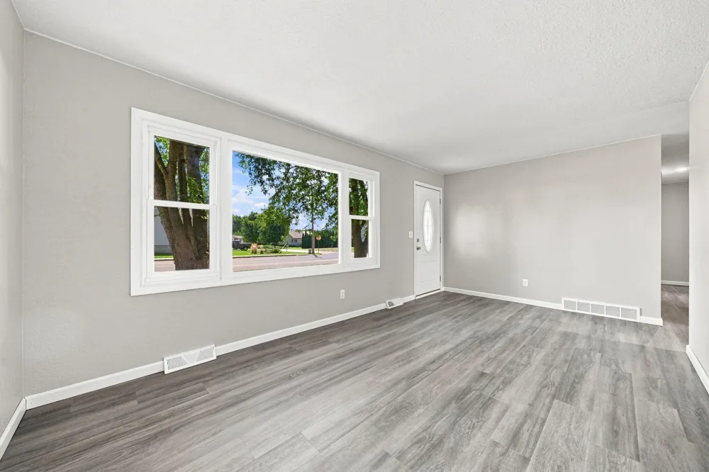 1836 Hemlock Avenue Owatonna, MN 55060