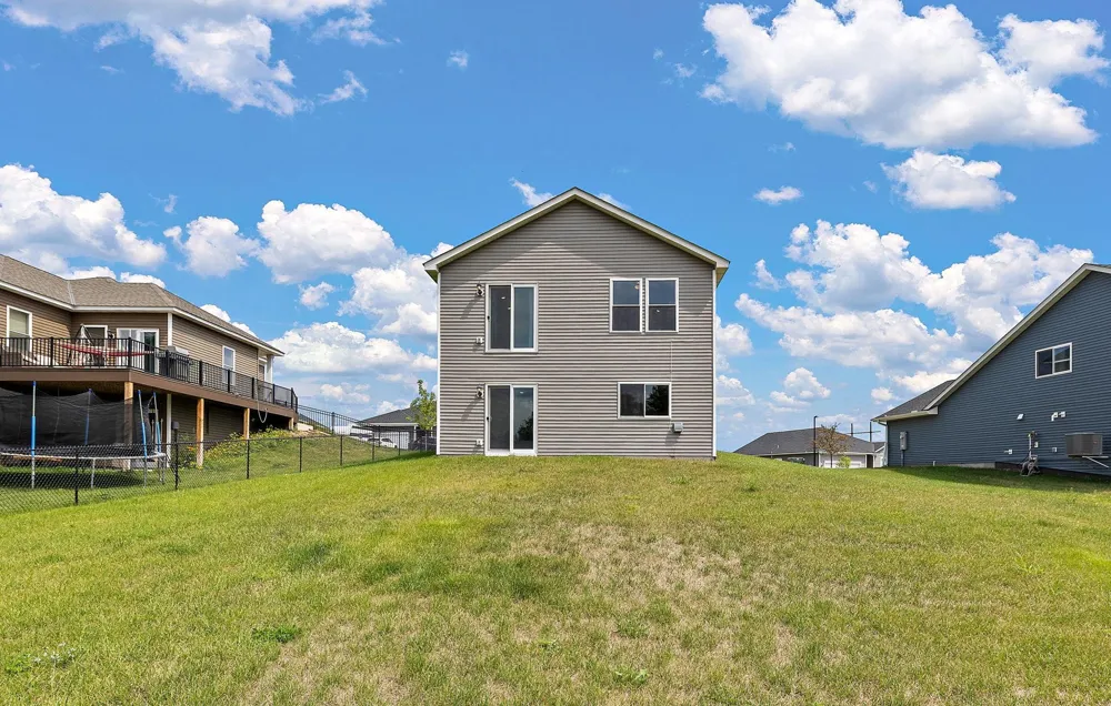 18762 Grant Street NW Elk River, MN 55330