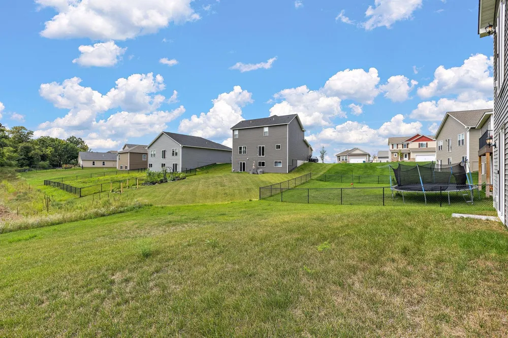 18762 Grant Street NW Elk River, MN 55330