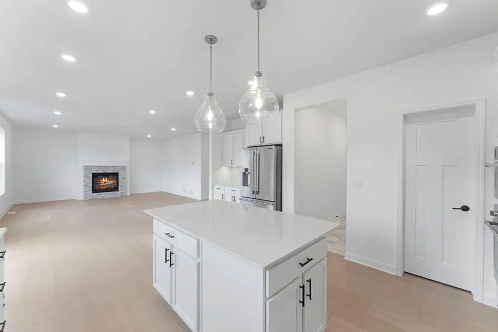 1082 Achilles Drive Rosemount, MN 55068