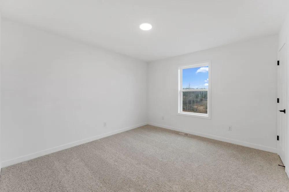 1082 Achilles Drive Rosemount, MN 55068