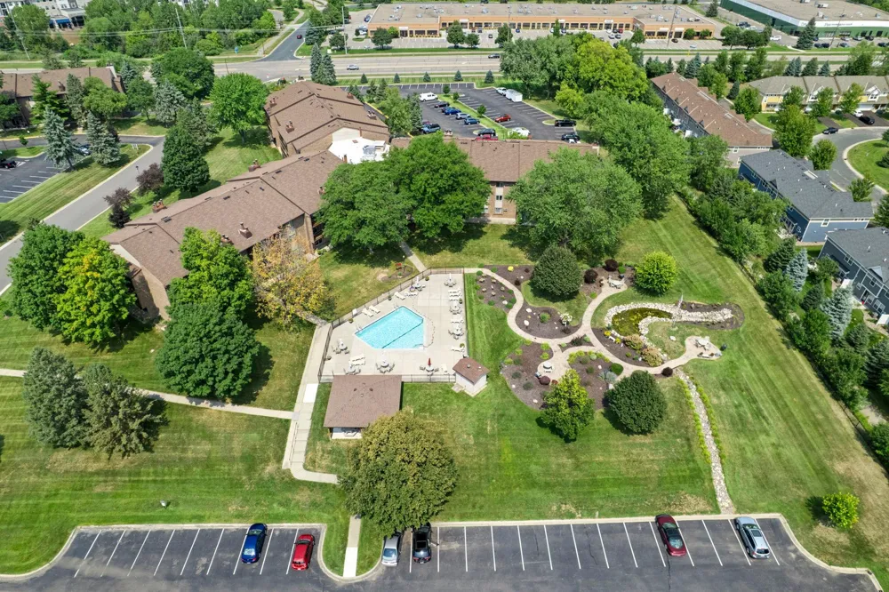 3420 Golfview Drive #123 Eagan, MN 55123