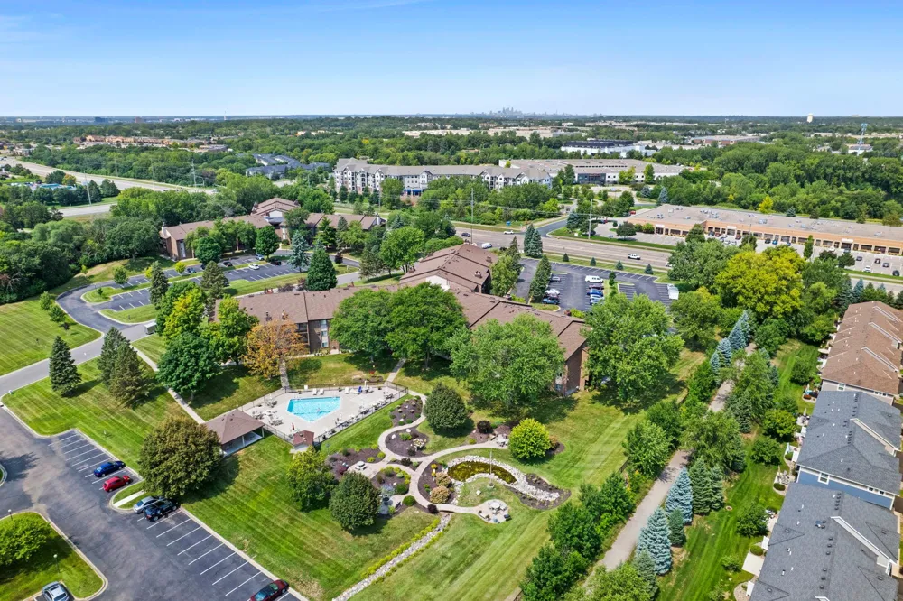 3420 Golfview Drive #123 Eagan, MN 55123