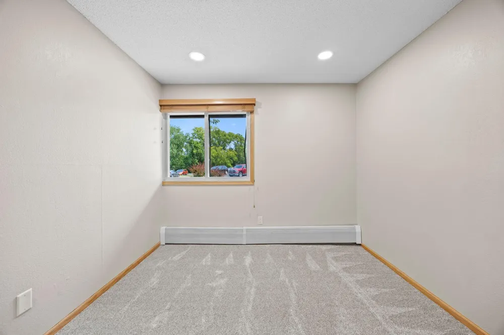 3420 Golfview Drive #123 Eagan, MN 55123