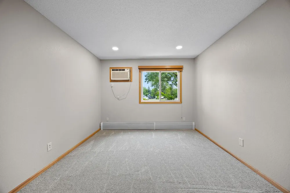 3420 Golfview Drive #123 Eagan, MN 55123