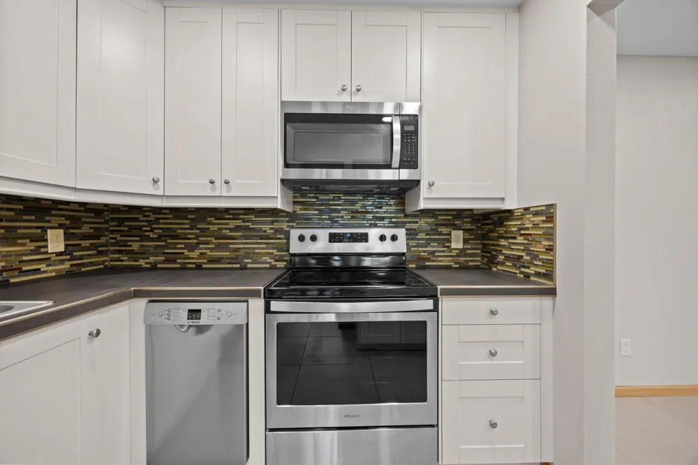 3420 Golfview Drive #123 Eagan, MN 55123