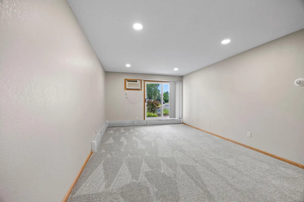 3420 Golfview Drive #123 Eagan, MN 55123