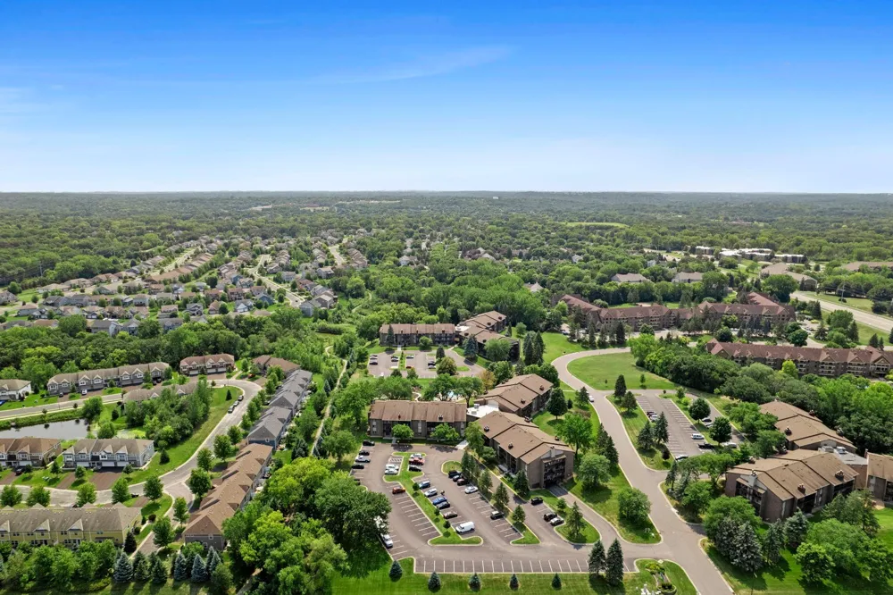 3420 Golfview Drive #123 Eagan, MN 55123