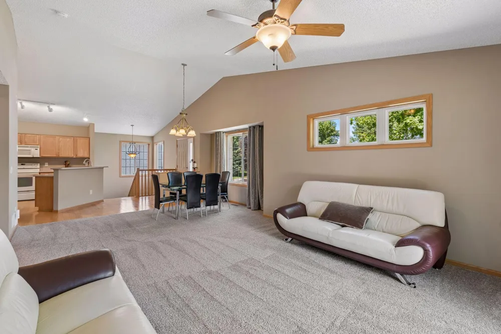 8556 Adair Circle Brooklyn Park, MN 55443