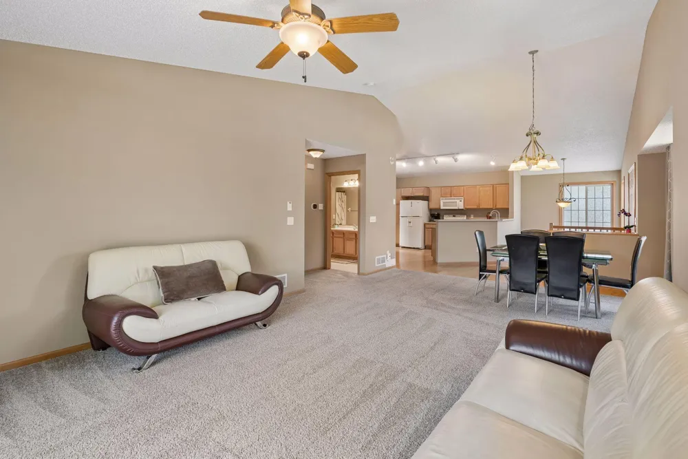 8556 Adair Circle Brooklyn Park, MN 55443