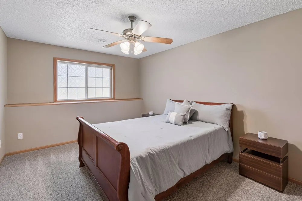 8556 Adair Circle Brooklyn Park, MN 55443