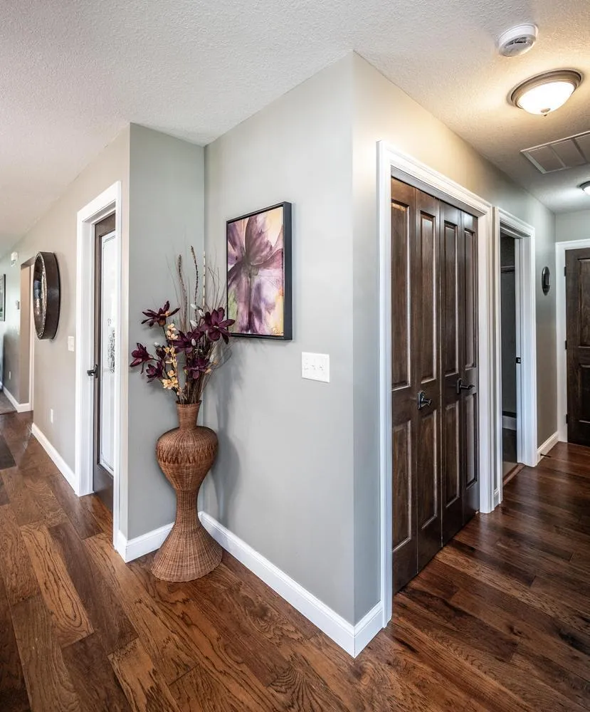 204 Ottawa Avenue SE Hutchinson, MN 55350