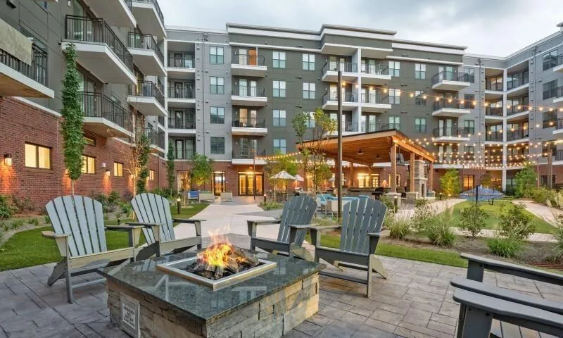 6400 Blue Stone Road #4024 Sandy Springs, GA 30328