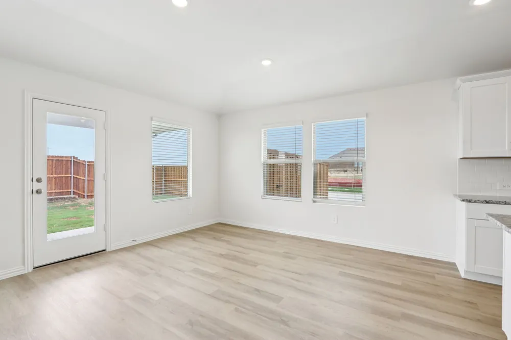 2120 Longchamp Lane Seagoville, TX 75159