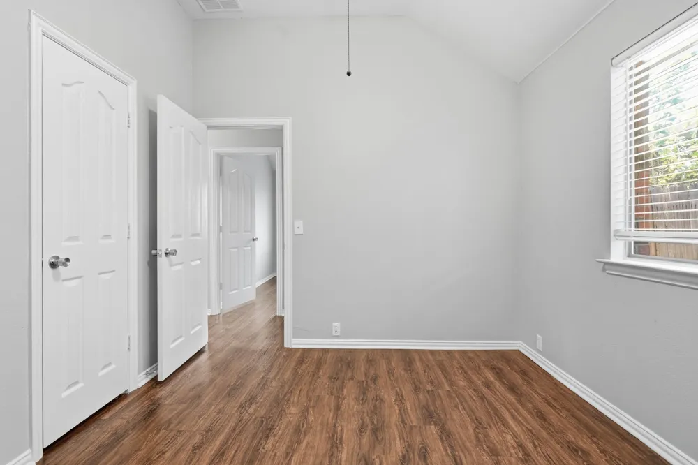 636 Brooks Street Crowley, TX 76036