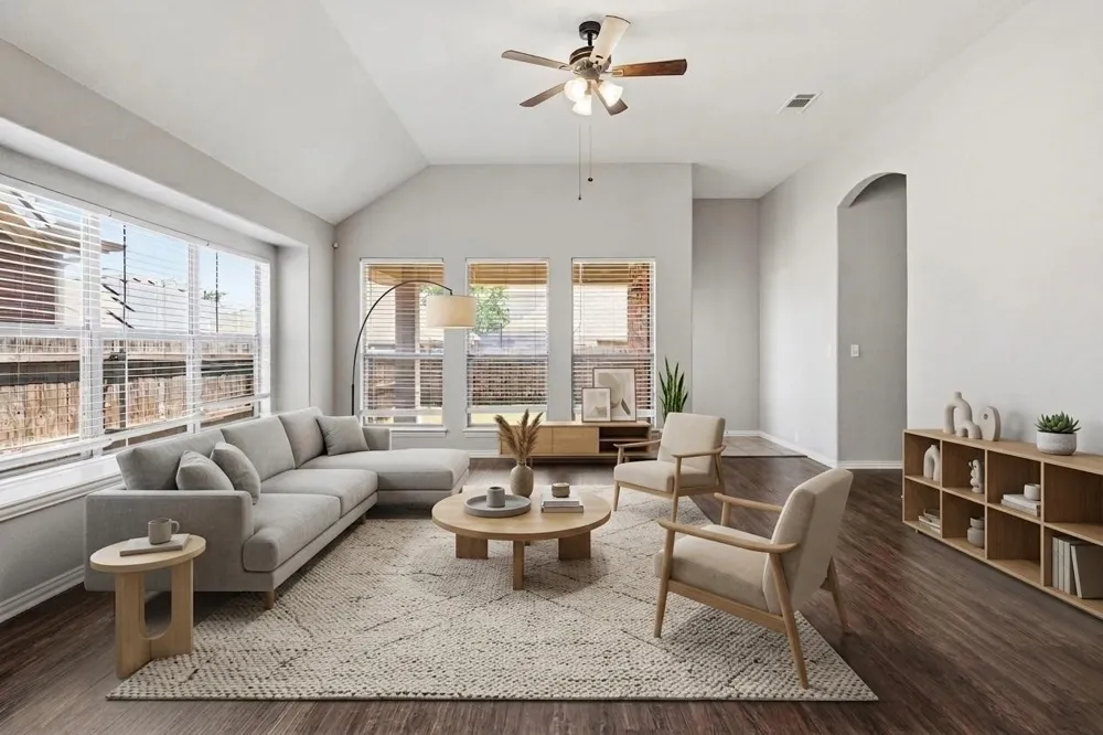 636 Brooks Street Crowley, TX 76036