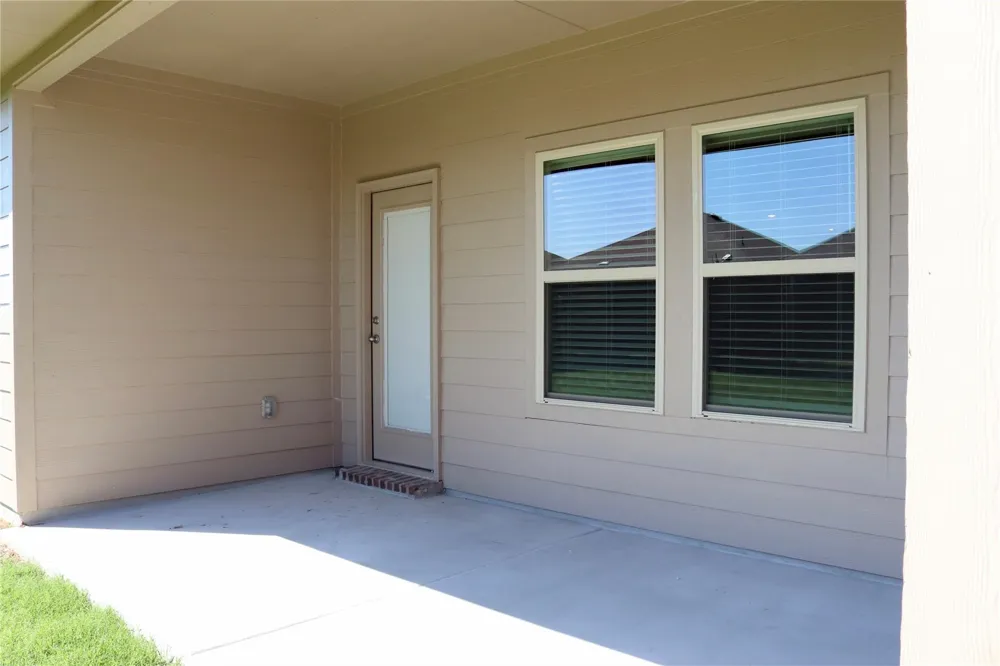 1436 Briar Hill Road Denton, TX 76207