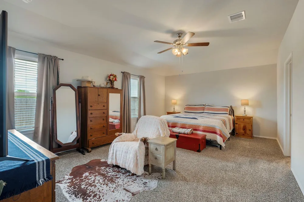 8026 Front Nine Lane Navasota, TX 77868