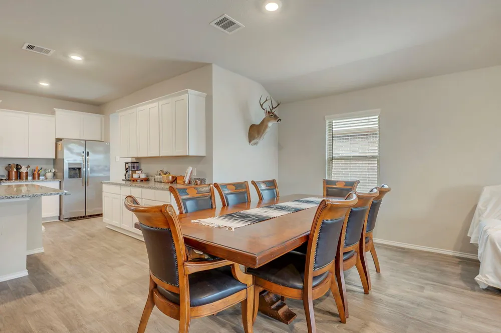 8026 Front Nine Lane Navasota, TX 77868