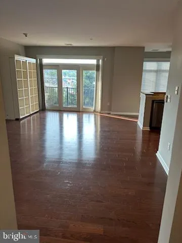 312 CARSON TERRACE