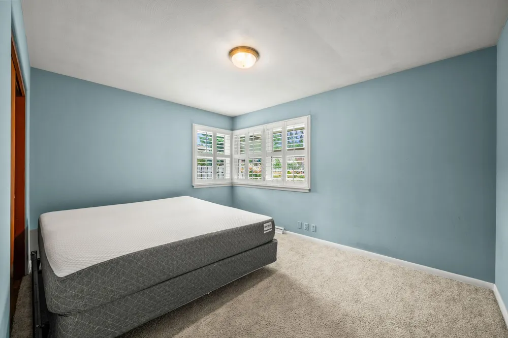 2987 E Windsor Drive St. Joseph, MI 49085