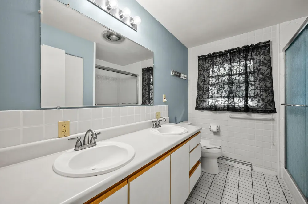 2987 E Windsor Drive St. Joseph, MI 49085