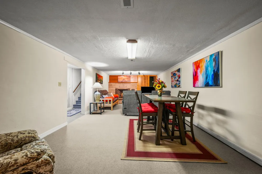 2987 E Windsor Drive St. Joseph, MI 49085
