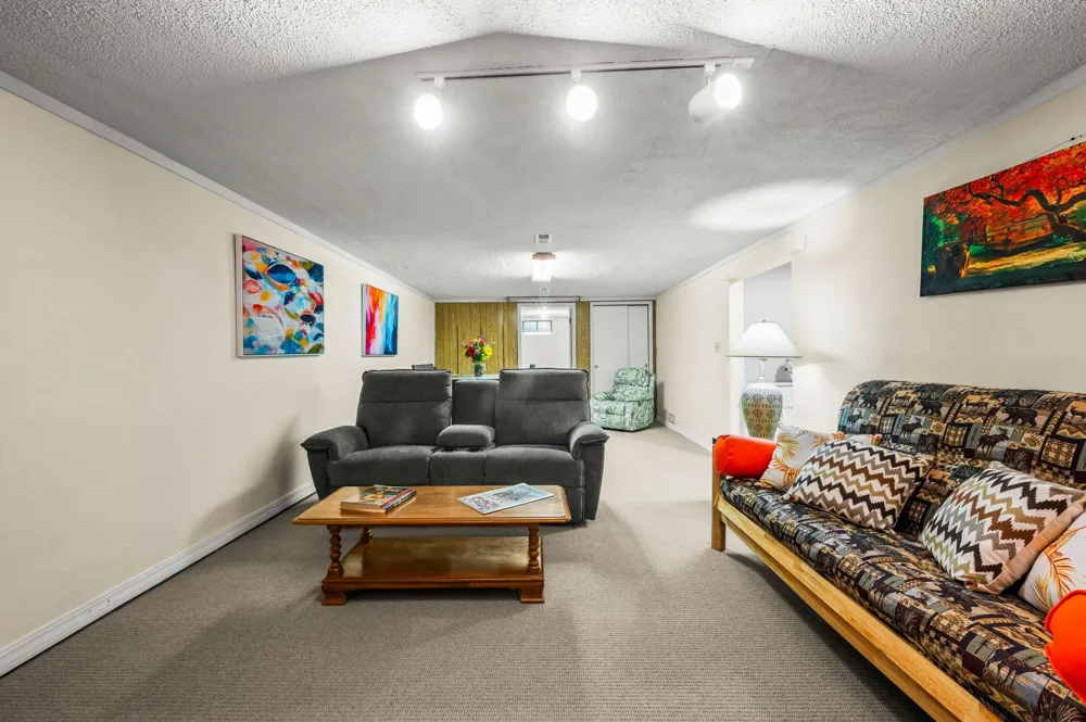 2987 E Windsor Drive St. Joseph, MI 49085