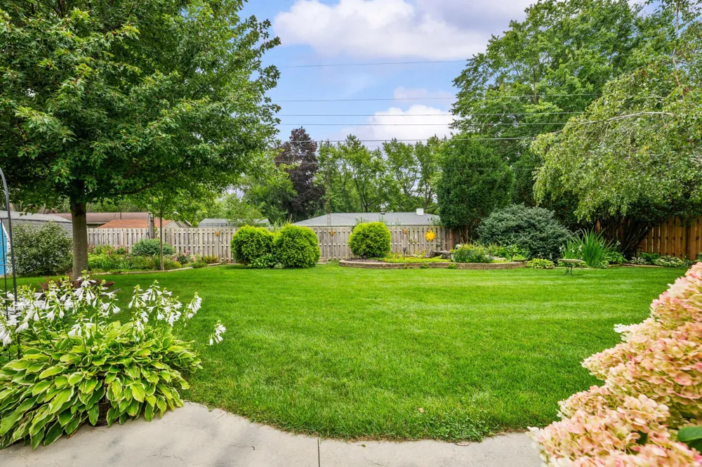 2987 E Windsor Drive St. Joseph, MI 49085