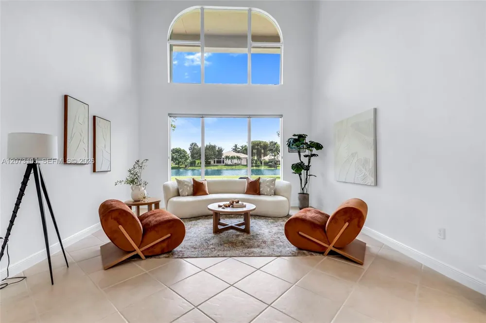 15190 SW 34th St Davie, FL 33331