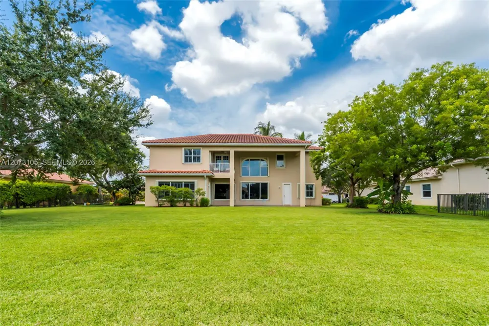 15190 SW 34th St Davie, FL 33331