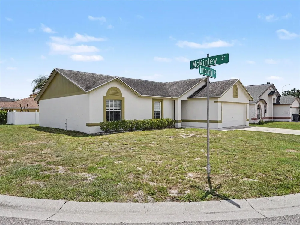3735 IMPERIAL DRIVE Winter Haven, FL 33880