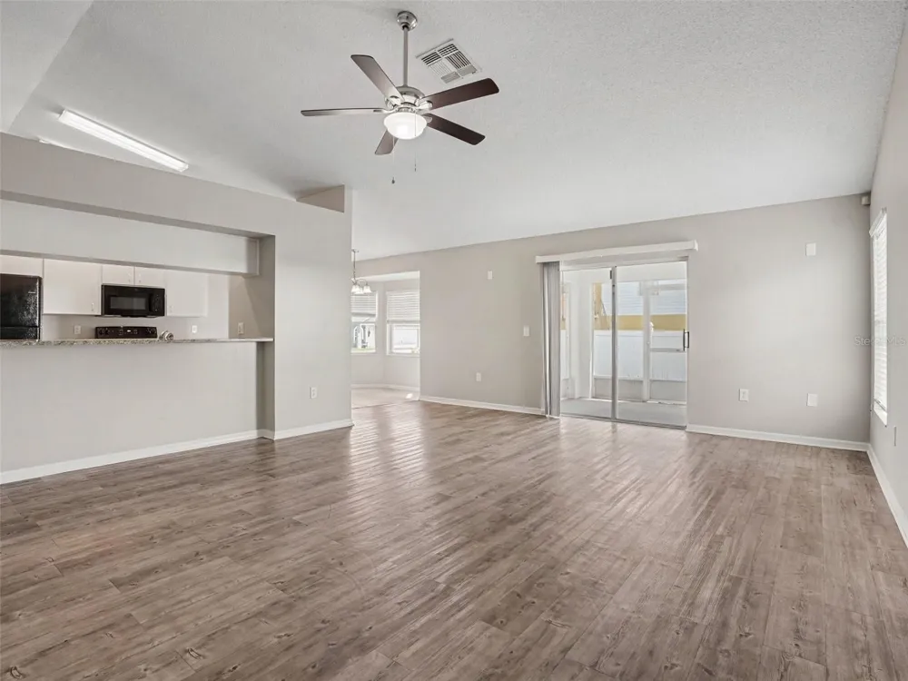 3735 IMPERIAL DRIVE Winter Haven, FL 33880