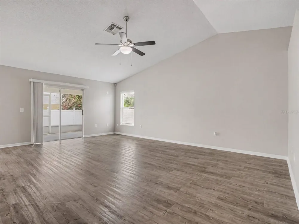 3735 IMPERIAL DRIVE Winter Haven, FL 33880