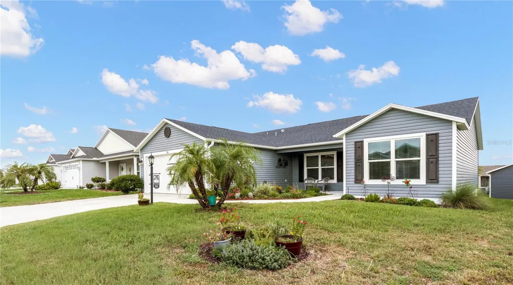 301 KLAMUT COURT The Villages, FL 32163