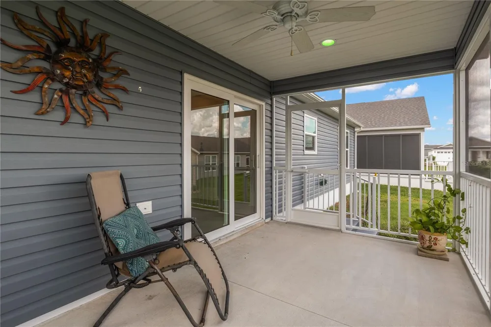 301 KLAMUT COURT The Villages, FL 32163