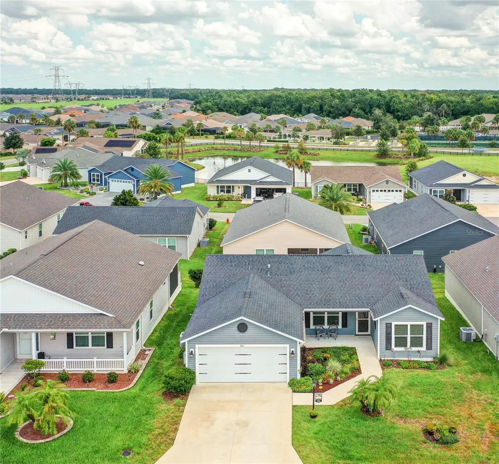 301 KLAMUT COURT The Villages, FL 32163