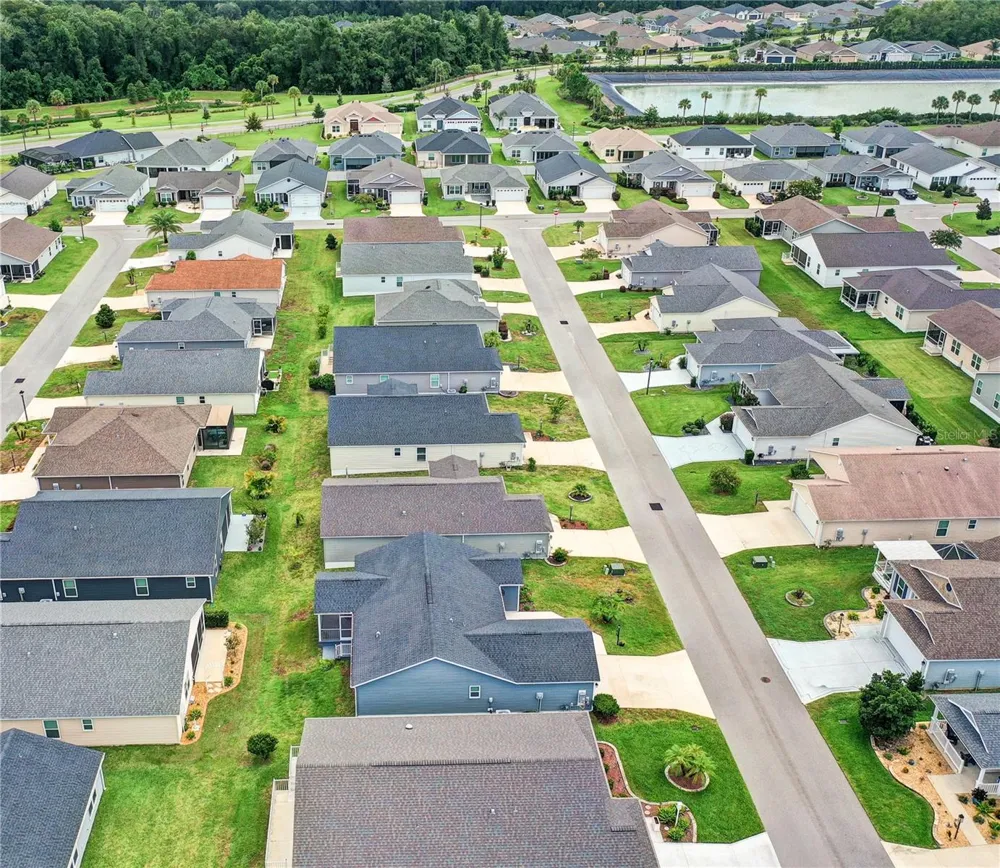 301 KLAMUT COURT The Villages, FL 32163
