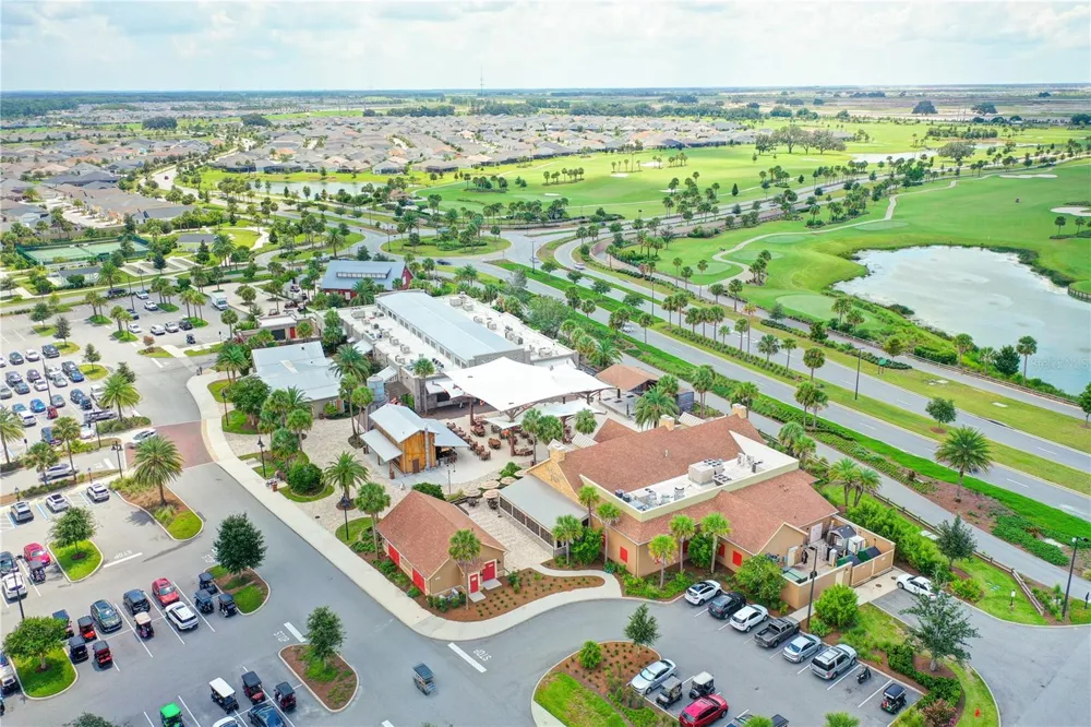 301 KLAMUT COURT The Villages, FL 32163