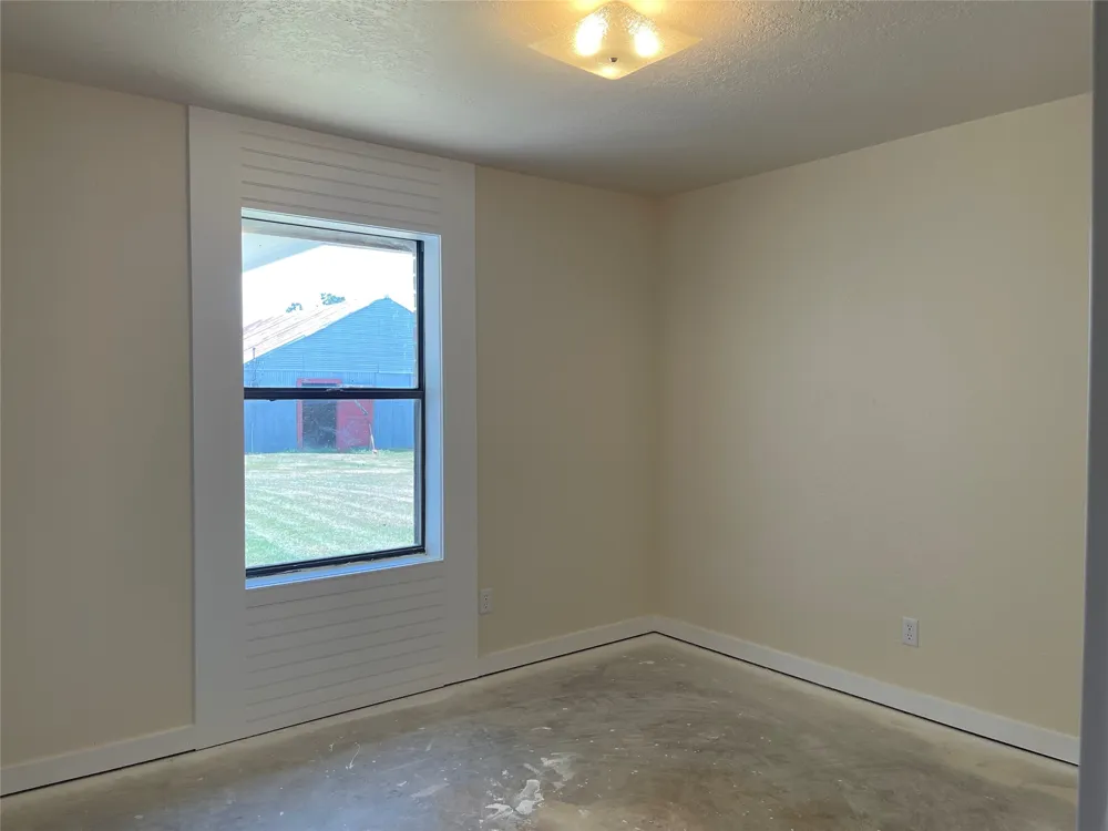 110 Private Road 749 Donie, TX 75838