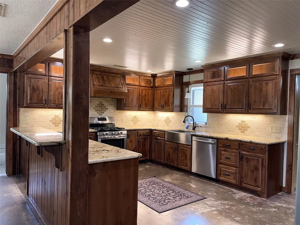 110 Private Road 749 Donie, TX 75838